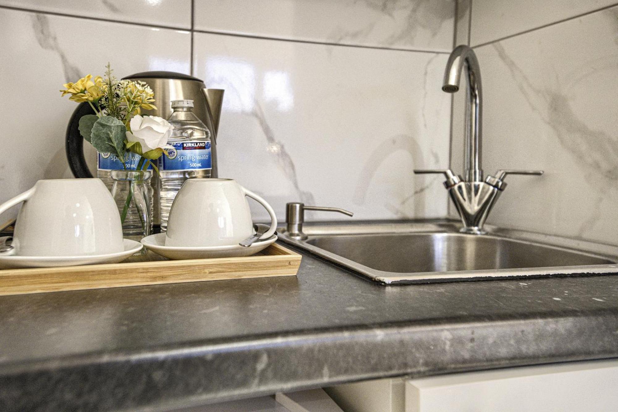 The Finsbury Deluxe Apartments Londra Esterno foto