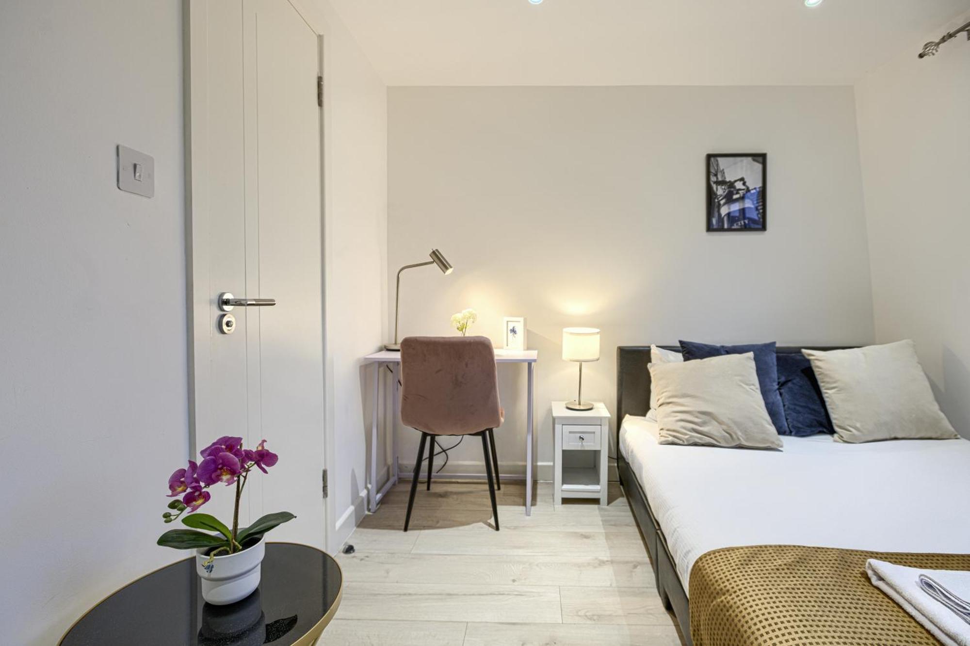 The Finsbury Deluxe Apartments Londra Esterno foto