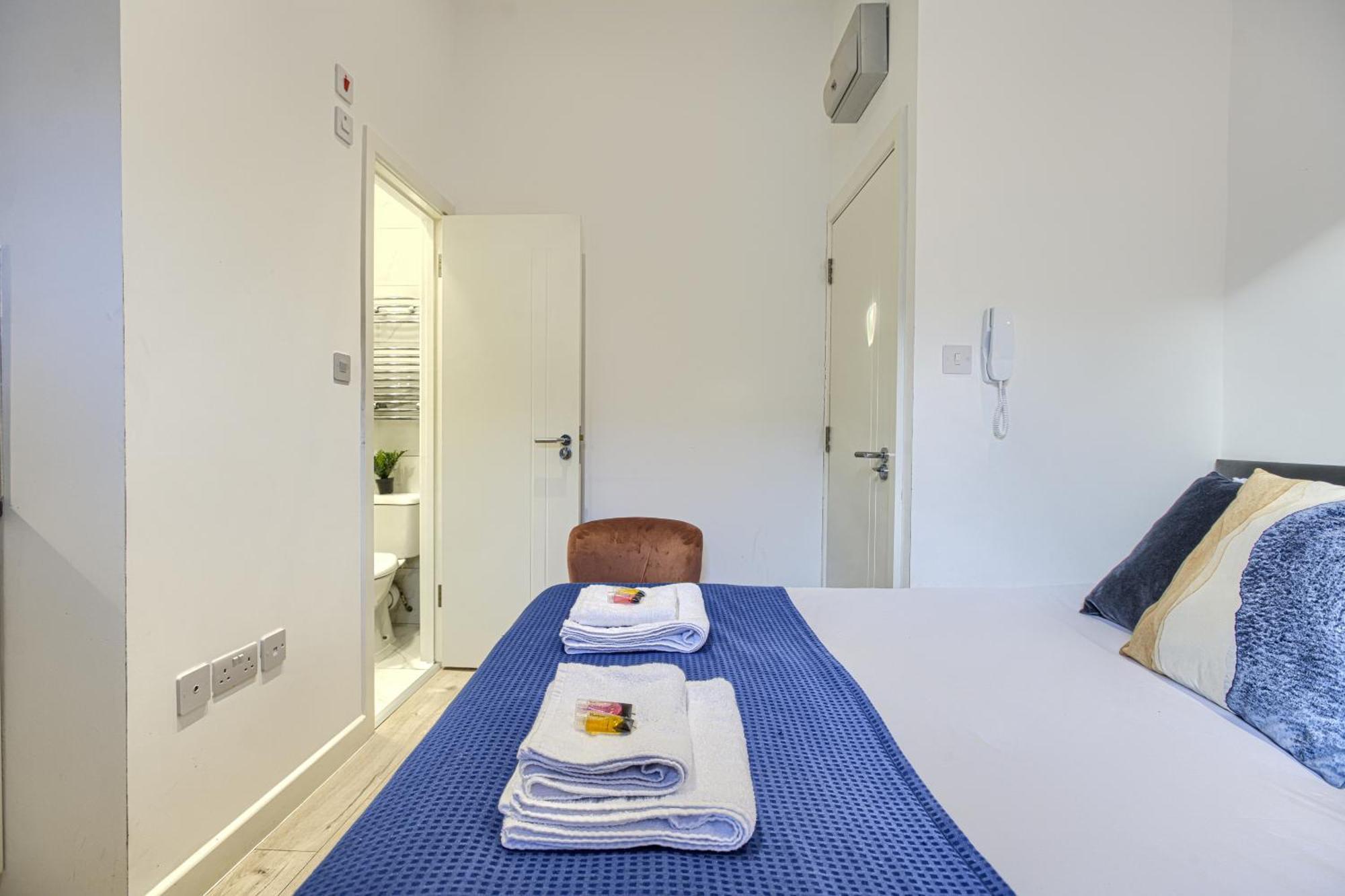 The Finsbury Deluxe Apartments Londra Camera foto