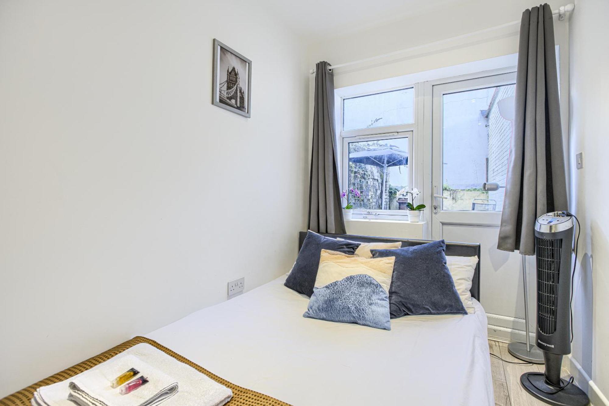 The Finsbury Deluxe Apartments Londra Camera foto